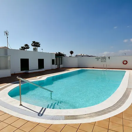 Plus Lanza 1 Share Pool Pdc! Puerto del Carmen (Lanzarote)